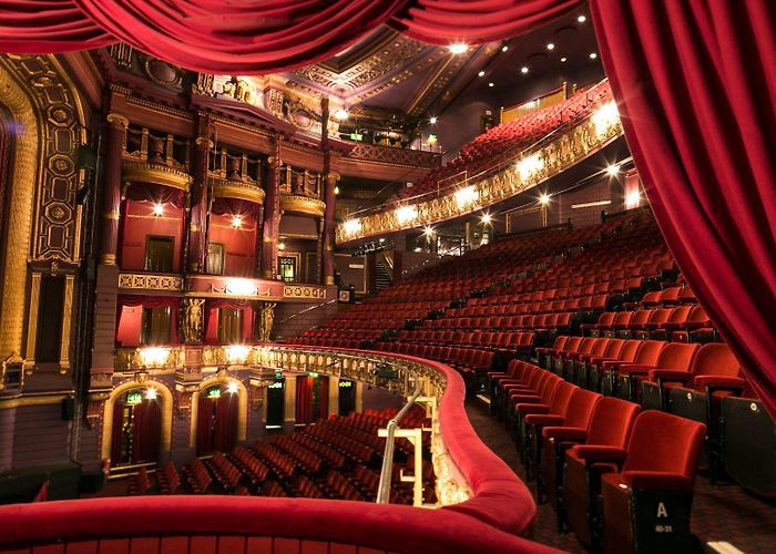 The Palace Theatre Palace Theatre Tour Tickets | Palace Theatre Manchester in ... photo