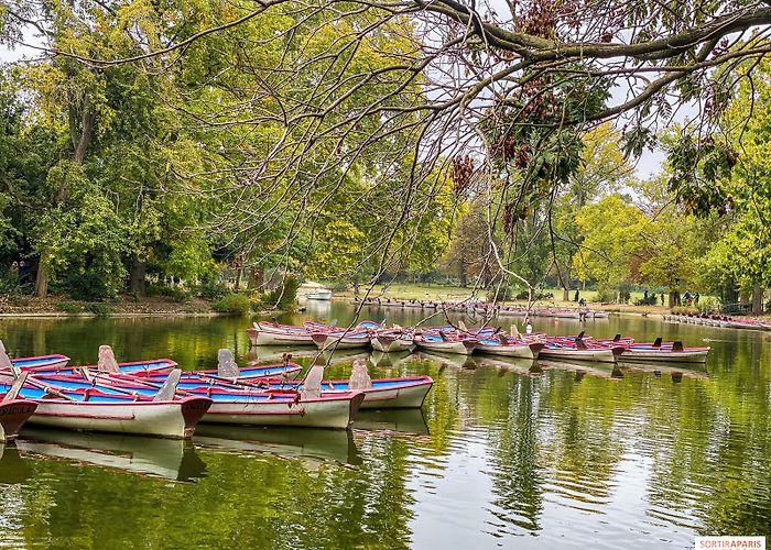 Bois de Vincennes Parisian tip: boating in the Bois de Vincennes or the Bois de ... photo