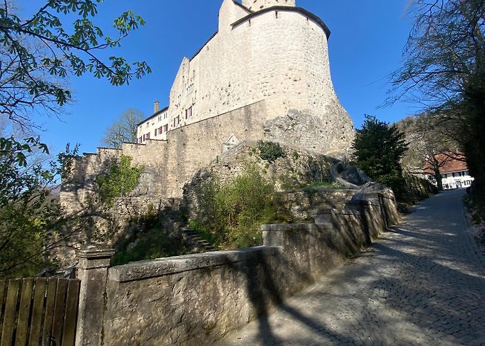 Schloss Neu Bechburg The Top Hiking Trails in Oensingen | Outdooractive photo