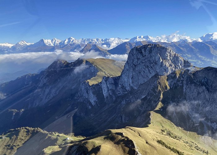 Stockhorn Fly over the Stockhorn mountain | Helipass | Réservation de vols ... photo