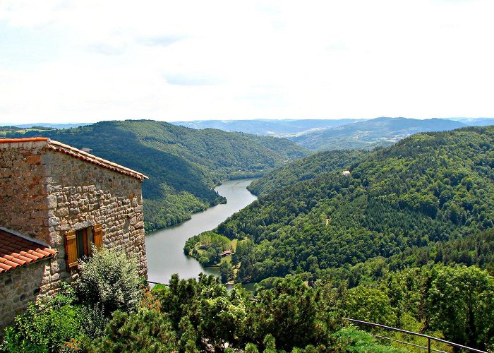 Chateau d'Essalois The Château d'Essalois - PR 10 to - Gorges de la Loire photo