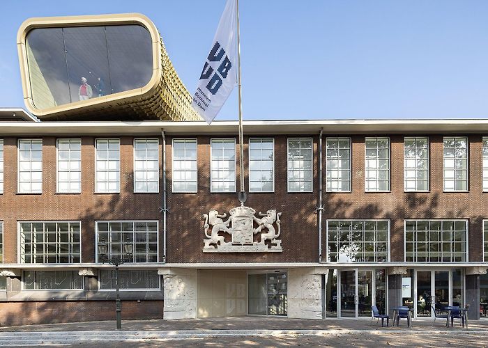 Museum van Bommel van Dam Museum van Bommel van Dam | BiermanHenketarchitecten | Archello photo