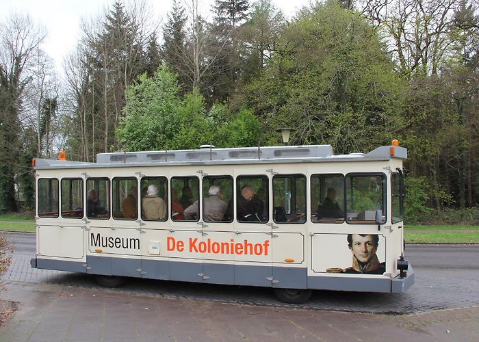 De Koloniehof Excursie Koloniehof (museum en tram) - Frederiksoord | Vogelwacht ... photo