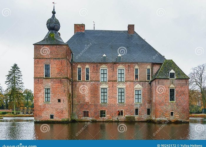 Cannenburgh Cannenburgh Castle is a 16th Century Castle in Vaassen Stock Photo ... photo