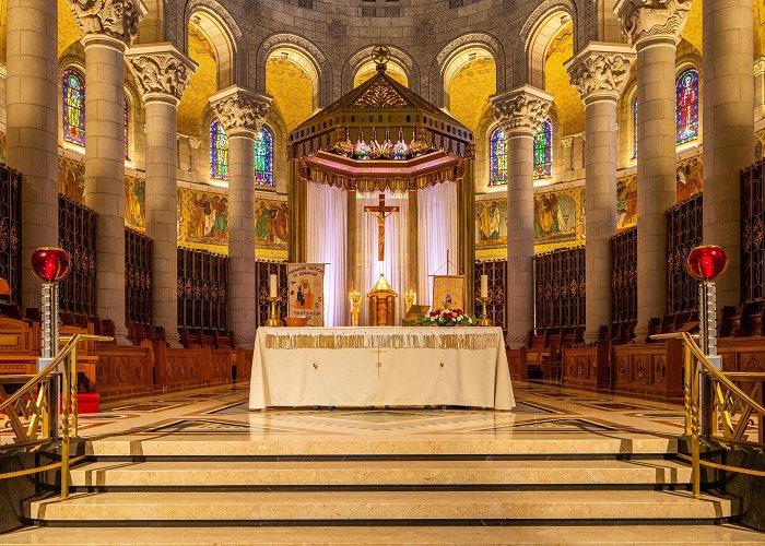 Sainte Anne de Beaupre Basilica Basilica of Sainte-Anne-de-Beaupré Tours - Book Now | Expedia photo