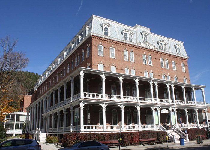 Auto Union Museum Bergen NH Top 5 Buildings in Montpelier, Vermont | Stephen Travels photo