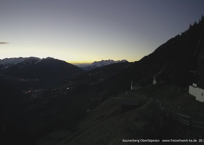 Sechszeiger Webcam View over the Kaunertal 1635 m... • Tyrolean Oberland ... photo