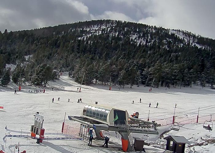 Calmazeille Ski Lift Windy: Webcams - Formigueres: Station photo