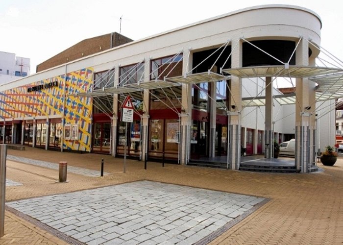 Theatre De Nieuwe Doelen Nieuwe raad mag beslissen over toekomst Nieuwe Doelen buiten de ... photo