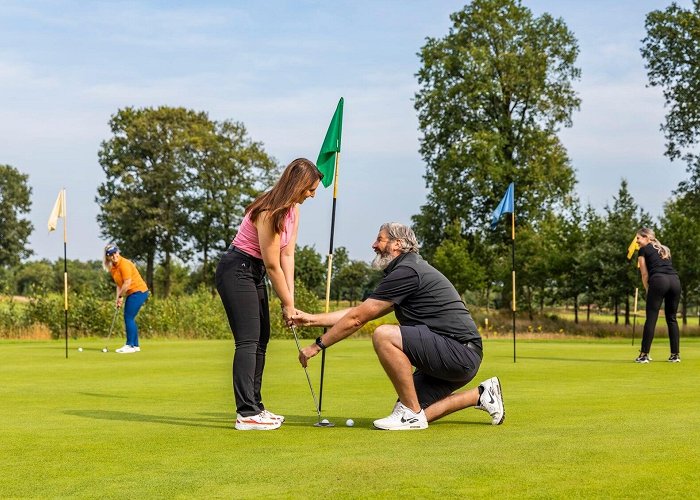 De Koepel Golfclub De Koepel opent seizoen met laagdrempelige open golfdagen - Al het ... photo