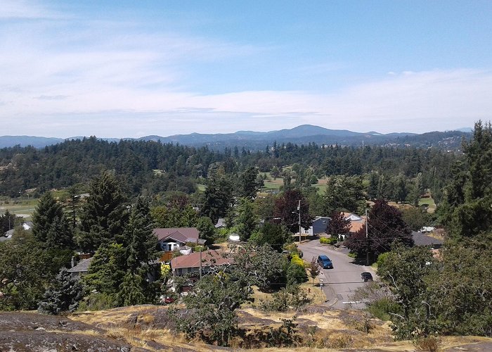 Highrock Park Highrock Cairn Park – Walks in Your Backyard photo