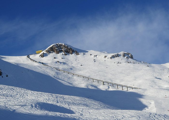 Trais Fluors St. Moritz Corviglia, CH, Jan. 20, 2019 | Liftlines Skiing and ... photo