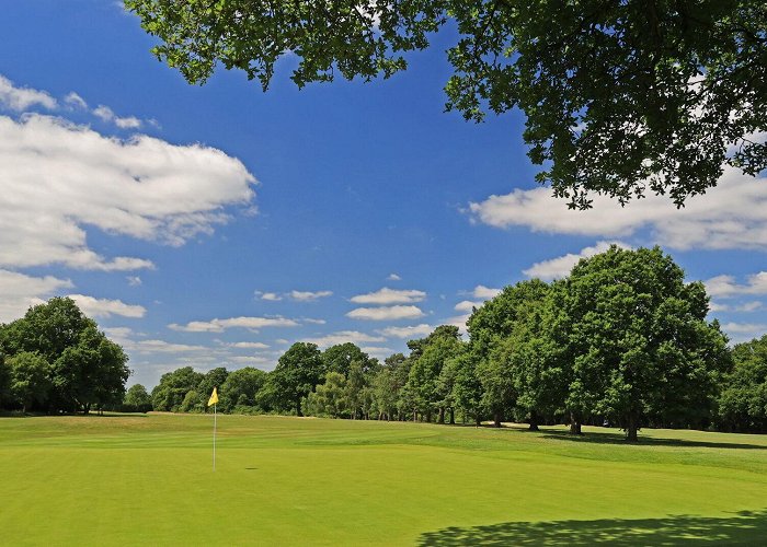 Brookmans Park Golf Club Home photo