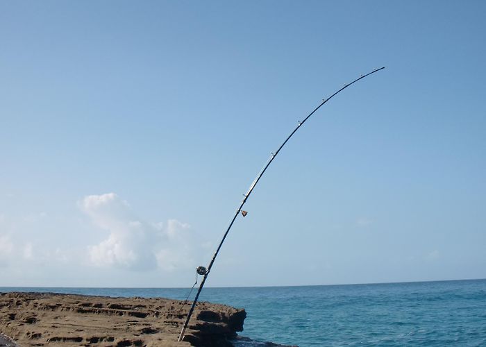 Kokee Beach Park China Walls, Spitting cave and something else | hikinginparadise photo