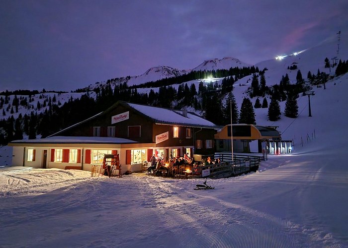 Stoos Brunnerboden-Klingenstock RACLETTE EVENING @PISTENBULLY BEIZ BRUNNERBODEN | Switzerland Tourism photo