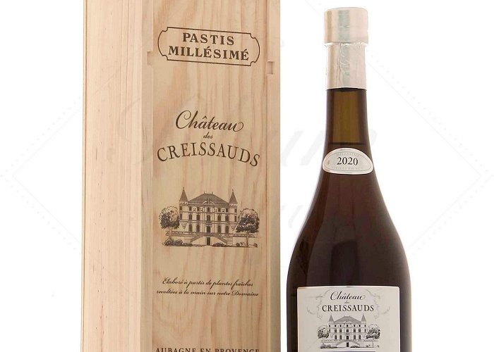 Château des Creissauds Pastis Château Des Creissauds 2020 Wooden Box 45° - Rhum Attitude photo