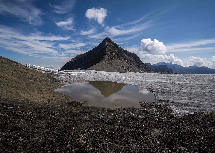 Tsanfleuron Centuries-old Swiss mountain pass ice to melt away within weeks ... photo