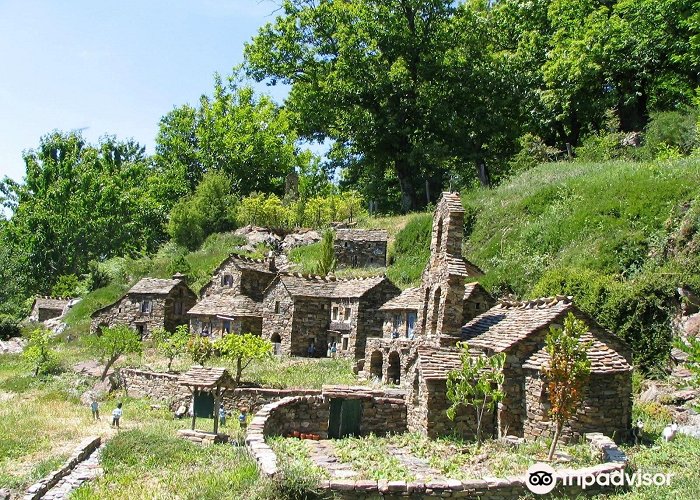 Le ron des fades village miniature Le ron des fades village miniature: Photos, Map & Reviews [2024 ... photo