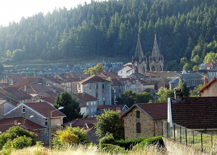 Basilique de Lalouvesc Lalouvesc | Villes Sanctuaires en France photo