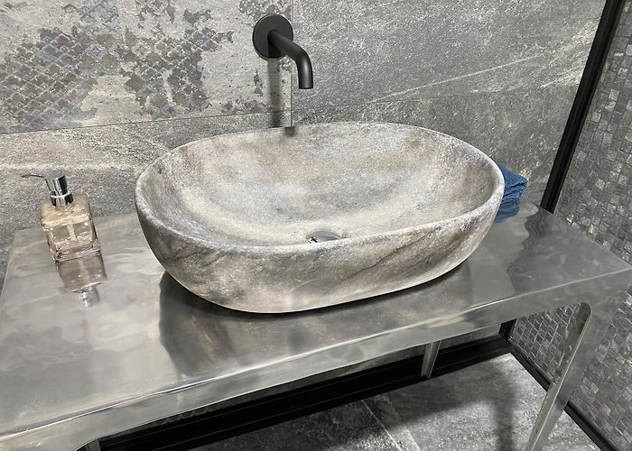 Catarina's Stone Basin ceramic LAVABO KARAKTER 59X41X14,5 ▻ DUNE photo