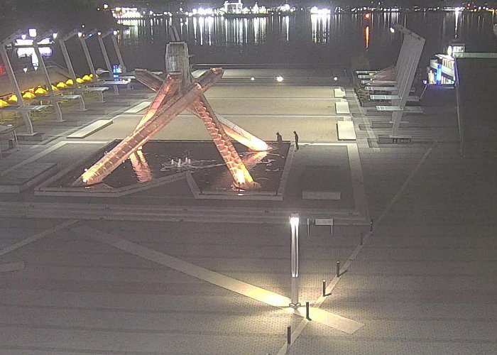 Olympic Cauldron VPD: Video shows vandals smashing Vancouver Olympic Cauldron ... photo