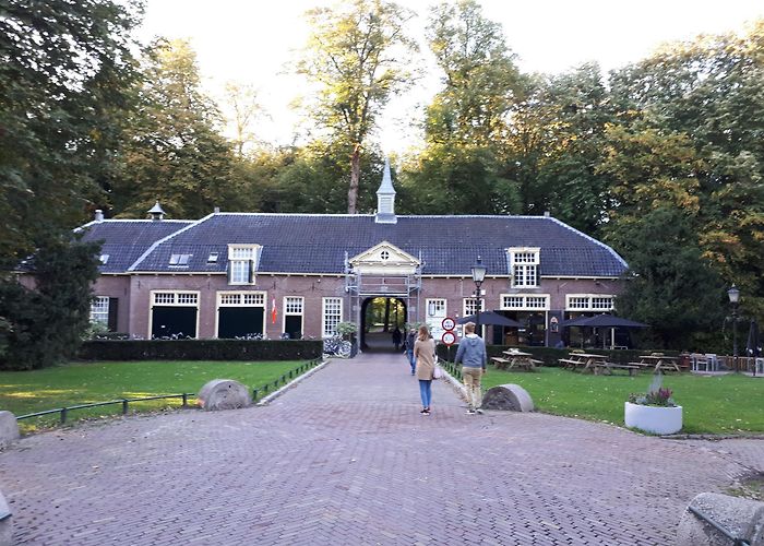 Kasteel Rhijnauwen The most beautiful hiking routes in Bunnik | Outdooractive photo