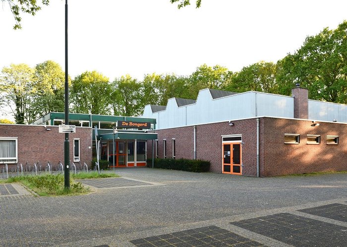 Sportcentrum De Bongerd Raad kiest voor volledige nieuwbouw van De Bongerd ... photo