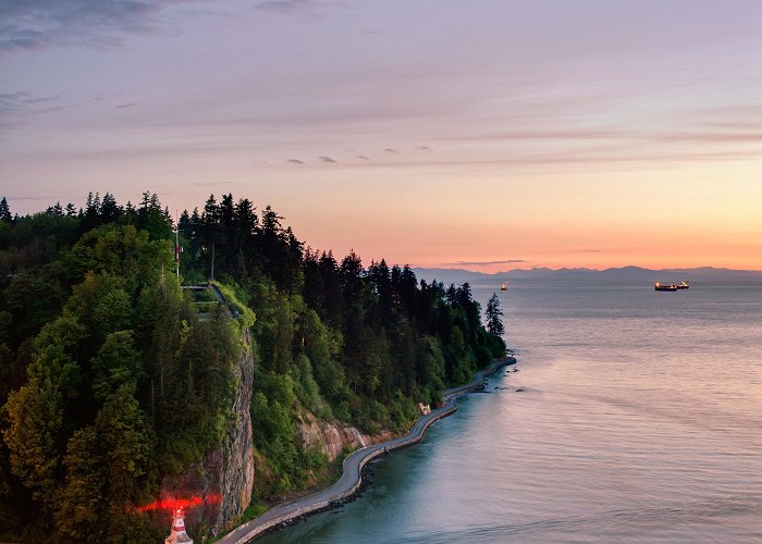 Prospect Point Lighthouse Prospect Point Bar & Grill photo