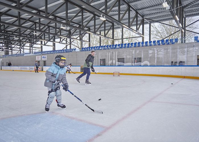 Tagi Wettingen Ice rink Tägi Wettingen - Wettingen - Guidle photo