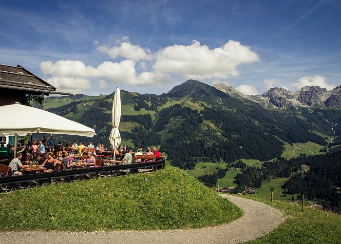 Sessellift Zaferna Upper high path Hirschegg-Mittelberg • Hiking Route ... photo