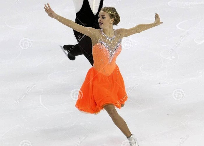 Patinoire Mériadeck Alexandra STEPANOVA / Ivan BUKIN (RUS) Editorial Image - Image of ... photo