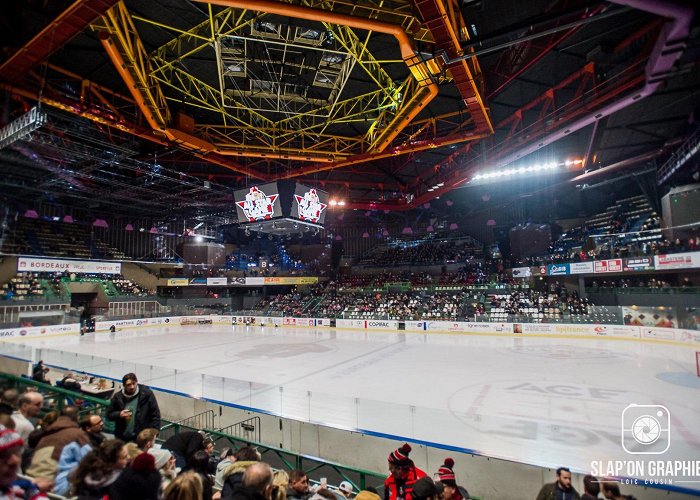 Patinoire Mériadeck Wow! The Ice Rink of Bordeaux is throwing an awesome party with a ... photo