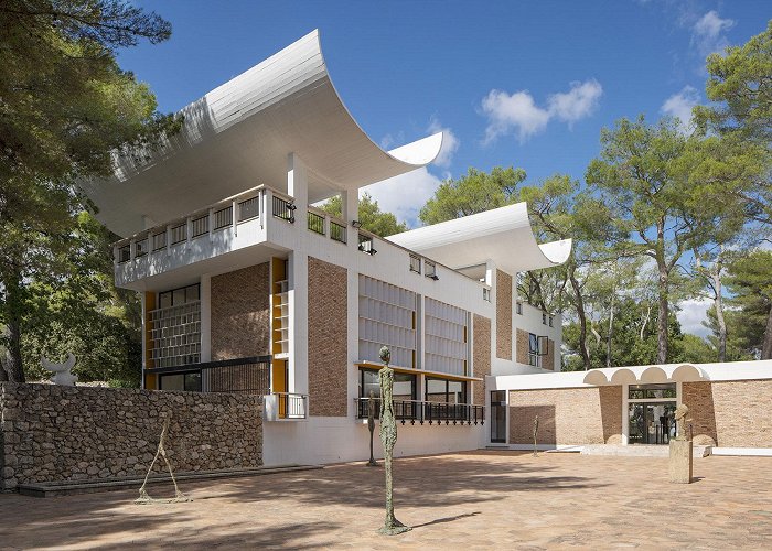 Fondation Jean Paul Blachere Fondation Maeght - Réseau Plein Sud photo