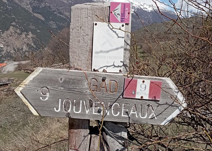 Sauze d'Oulx Jouvenceaux Gad - Jouvenceaux (Oulx) • Snowshoe walking » outdooractive.com photo