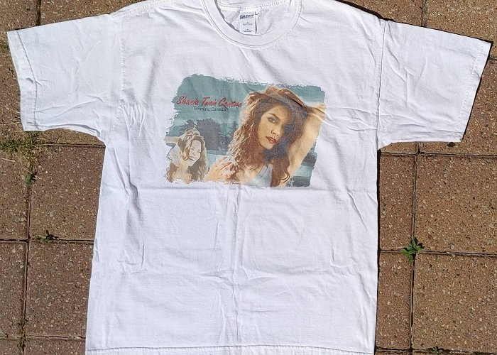 Shania Twain Centre Vtg 2001 Shania Twain Centre Gildan Ultra Cotton T-shirt Size XL ... photo