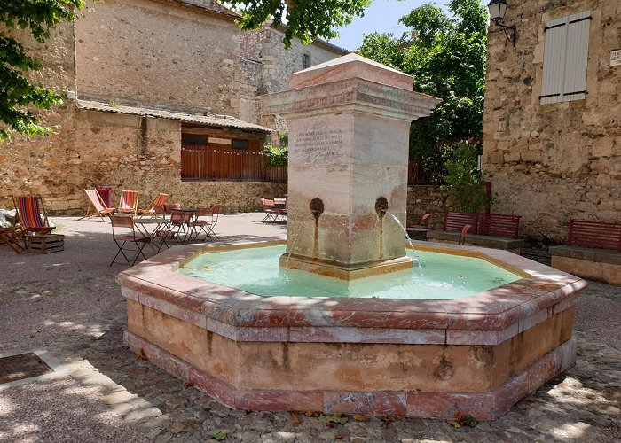 Caunes-Minervois photo