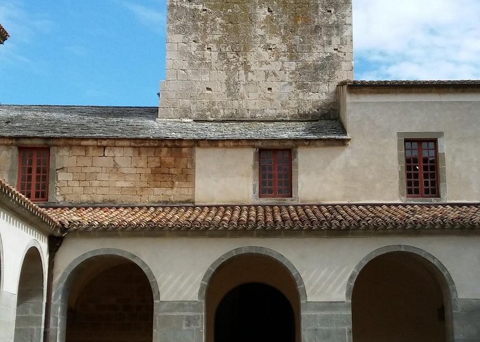 Caunes-Minervois photo