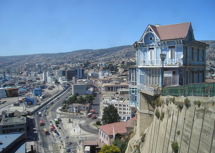 Valparaiso photo