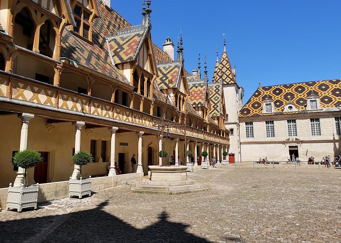 Beaune (Cote d'Or) photo