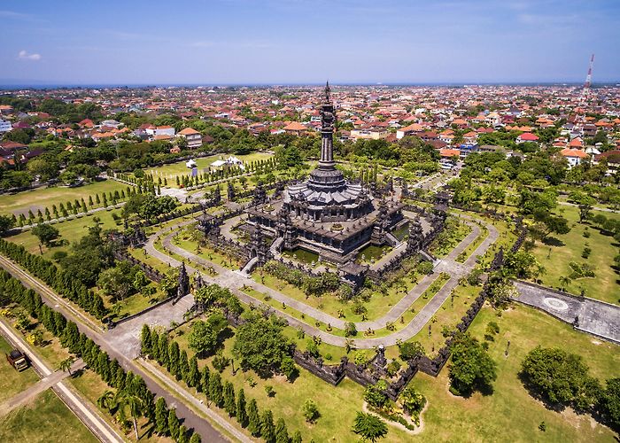 Denpasar (Bali) photo