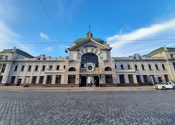 Chernivtsi photo