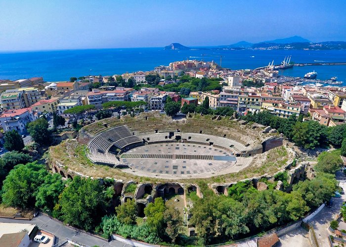 Pozzuoli photo