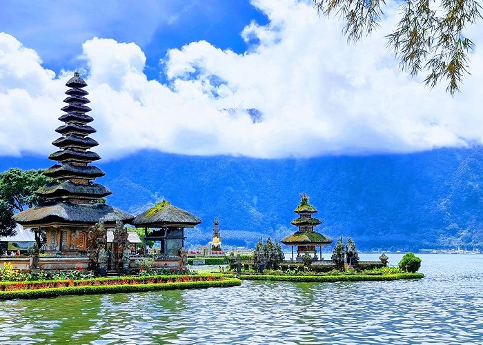 Tanah Lot (Bali) photo