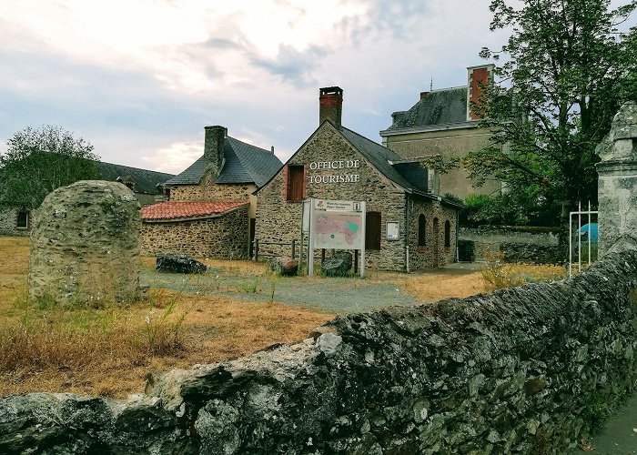 Beaulieu-sur-Layon photo