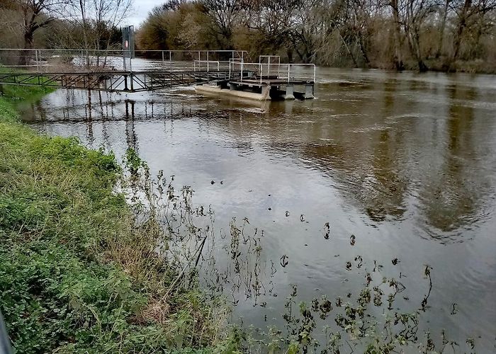 Saint-Denis-de-Pile photo