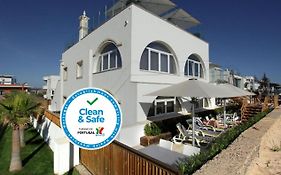 Golden Beach Guest House & Rooftop Bar District de District de Faro Exterior photo