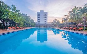 Hôtel Vivanta Colombo Airport Garden à Seeduwa Exterior photo