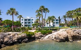 Rododafni Beach Apartments Paphos Exterior photo