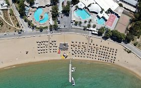 Far Out Beach Club Resort & Camping Mylopotas Exterior photo