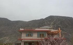 Heaven Lodge Gilgit Exterior photo